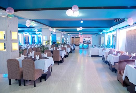 레스트인 호텔 외관