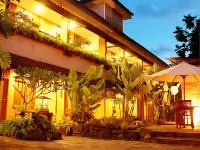 Nyiur Resort Hotel Отели в г. Пангандаран
