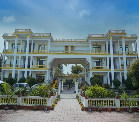 Icon Heritage Bakkhali - Where the Sea Meets Luxury Hotels in Baliara