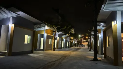 888 Resort Hotels in Pluak Daeng