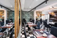 Salles Hotel Aeroport de Girona Hotels in Santa Coloma de Farners