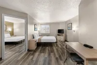 伯奇山套房哥倫比亞 Three Creeks Township住宿飯店