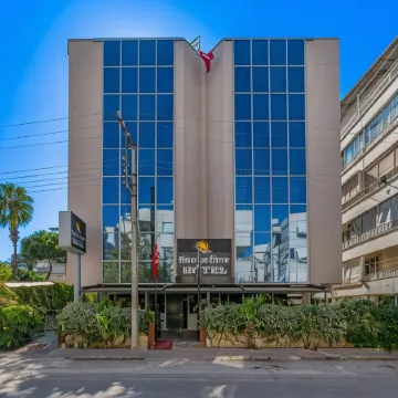 Seven City Hotel