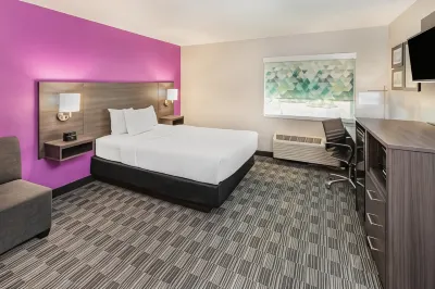 La Quinta Inn & Suites by Wyndham Houston Southwest Hotels in Houston