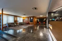Queen Olga Hotel