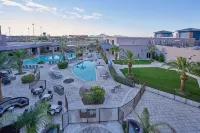 Sheraton Mesa Hotel at Wrigleyville West فنادق في ميسا
