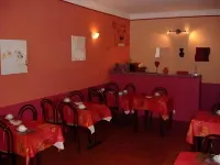 Hôtel de La Marmotte Hotels in Granzay-Gript