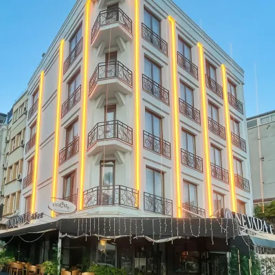 Cetin Port Hotel Các khách sạn gần Quảng trường Eminonu