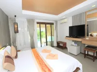 더 하이드어웨이 리조트