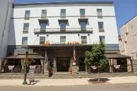 Comfort Suites Downtown Carlisle Hotels in Carlisle