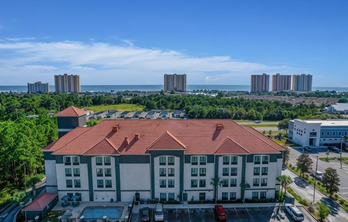 La Quinta Inn & Suites by Wyndham PCB Pier Park Area