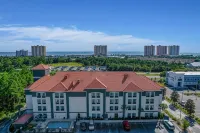 La Quinta Inn & Suites by Wyndham PCB Pier Park Area