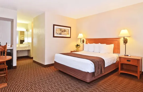 柏奇倫戴斯酒店