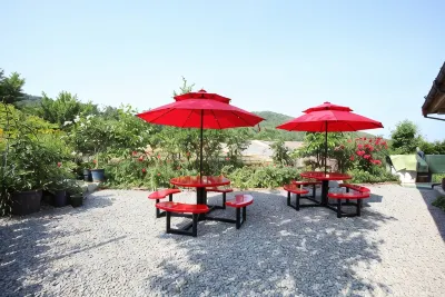 Jangseong Chungnyeongsan Pyeonbaek House Pension Các khách sạn gần Baekyangsa Temple