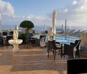 Amazones Village Suites - bar