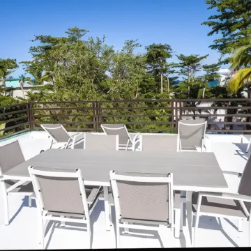 The Beach Pad Puntas
