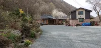 Yangsan (Baenaegol) Dainchon Pension - เพนชั่น