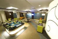 Emerald Garden International Hotel - bar