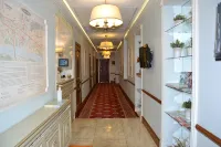 Milyutinskij Hotel - موقف سيارات