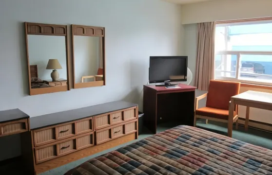 阿里達汽車旅館