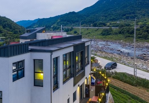 산청 숙소 전경