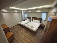 Calenberg Hotel Hotels near Zeyrek Mosque