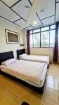 Pine Lodge BY EVR Previously YSS indrawasih - parking