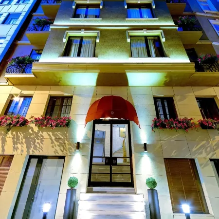 Walton Hotels Galata