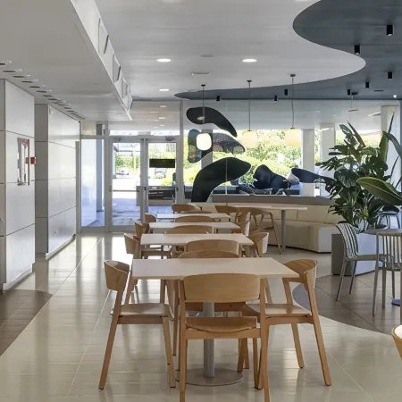 B&B Hotel Girona 3 Отели в г. Жиронес