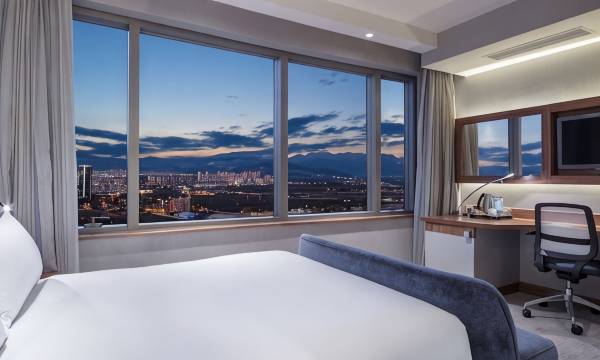 Hampton by Hilton Bursa