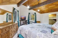Girdwood Alyeska Chalet Hot Tub, Sauna, Jet Tub, Pool Table, Sleeps 12, walk2ski