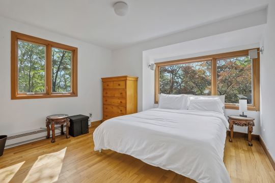 Secluded, Dog Friendly, 3-Bedroom Home Bordering the Mohonk Preserve