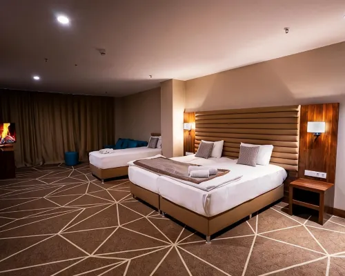 Puzzle Hotels Hotels near Laubenheim
