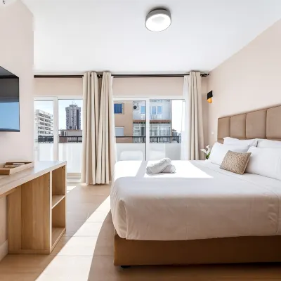 blanca maris Hotels near Fuengirola Train Station