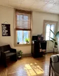 Luxury Home:3 Bed/2 Bath with Shuffleboard~ walk to Restaurants/Bars near Purdue - ห้องครัว