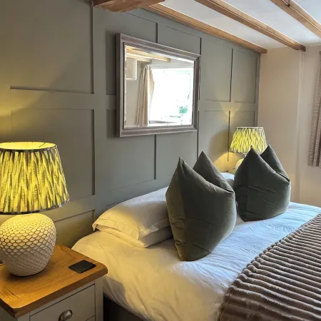 Old Mill Barn (2 Bedrooms) Grade II listed in the Cotswolds