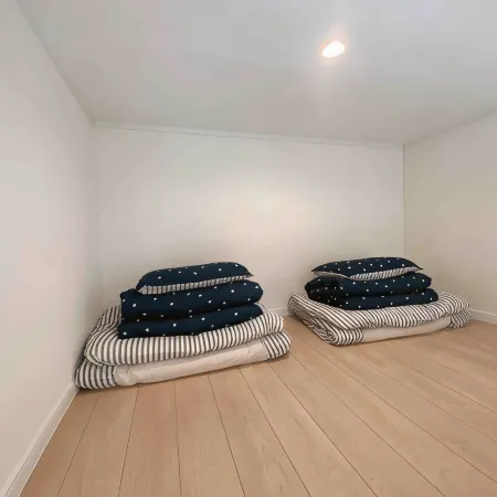 Shinjuku 5 min, Shin-Nakano Station 1 min walk, Unit 201 NextStageShinnakano Отели рядом с достопримечательностью «Железнодорожная станция Коэндзи»