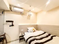 Mountain House · River View Homestay (Chongqing Jiefangbei Pedestrian Street Hong Ya Dong) - جديد