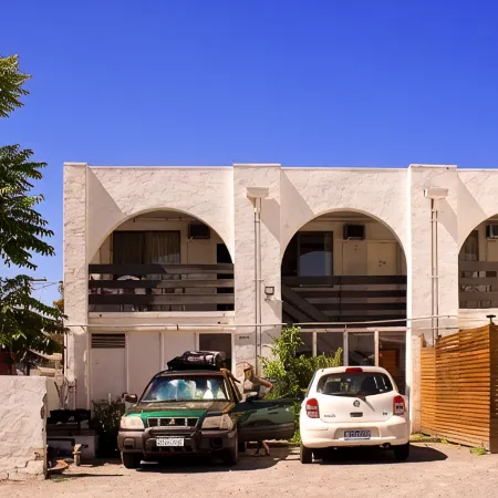 Adelaide Travellers Inn Backpackers Hostel