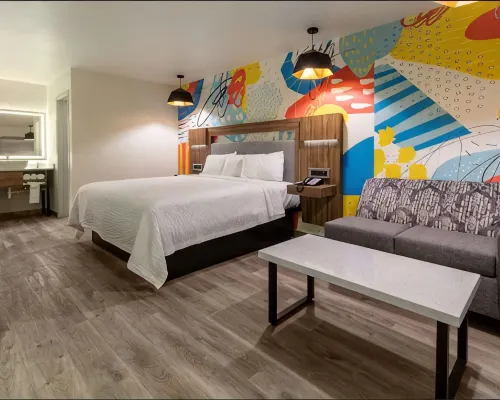 Signature Inn Houston Galleria Các khách sạn gần Trung tâm mua sắm Plazamericas Mall