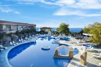 Acrotel Athena Pallas - Pools