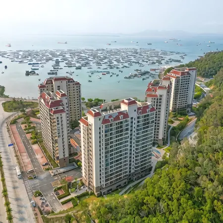 Hailing Island Haijin Apartment (Beiluowan Mawei Island Branch)
