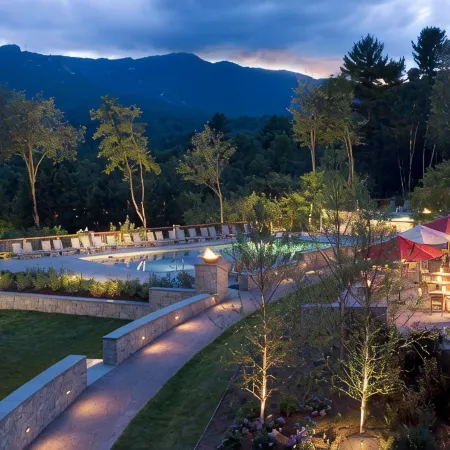 Topnotch Resort