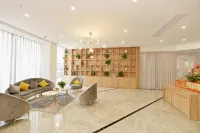 ZhengJi Hotel (Shou County Ancient City Wall Jingrun Plaza)
