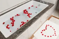 Fortune International Hotel - Hot Tub