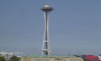 Holiday Inn Express & Suites Seattle Downtown - Lake Union by IHG