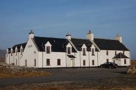 Polochar Inn