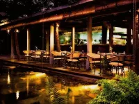 Cinnamon Grand Colombo - breakfast