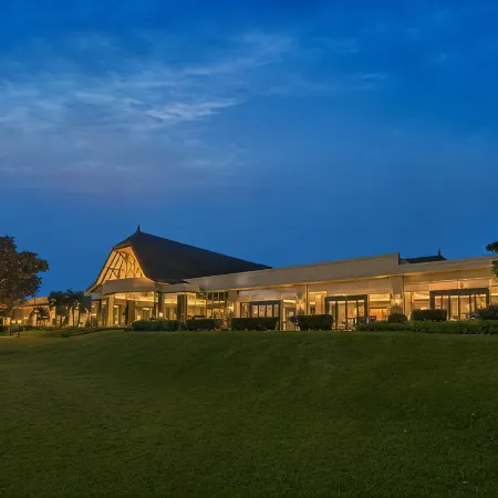 Taal Vista Hotel