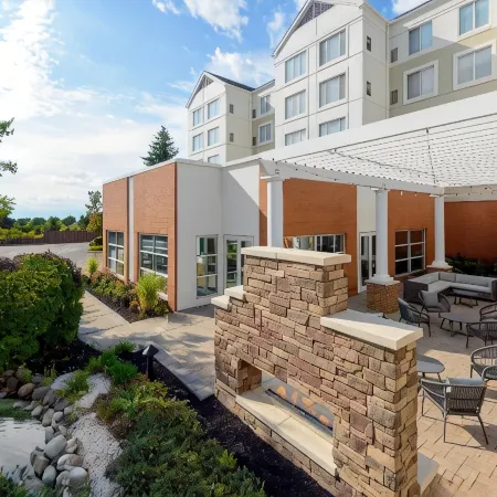Hilton Garden Inn Buffalo Airport